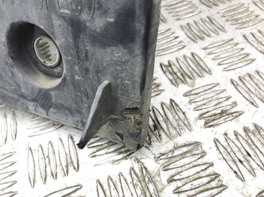 Панель передняя (телевизор) бу для Renault Scenic 3 1.5 DCi,  2013 г.