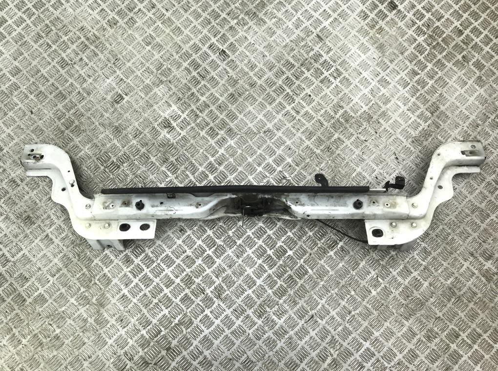 Панель передняя (телевизор) бу для Fiat Fiorino  1.3 JTD,  2013 г.