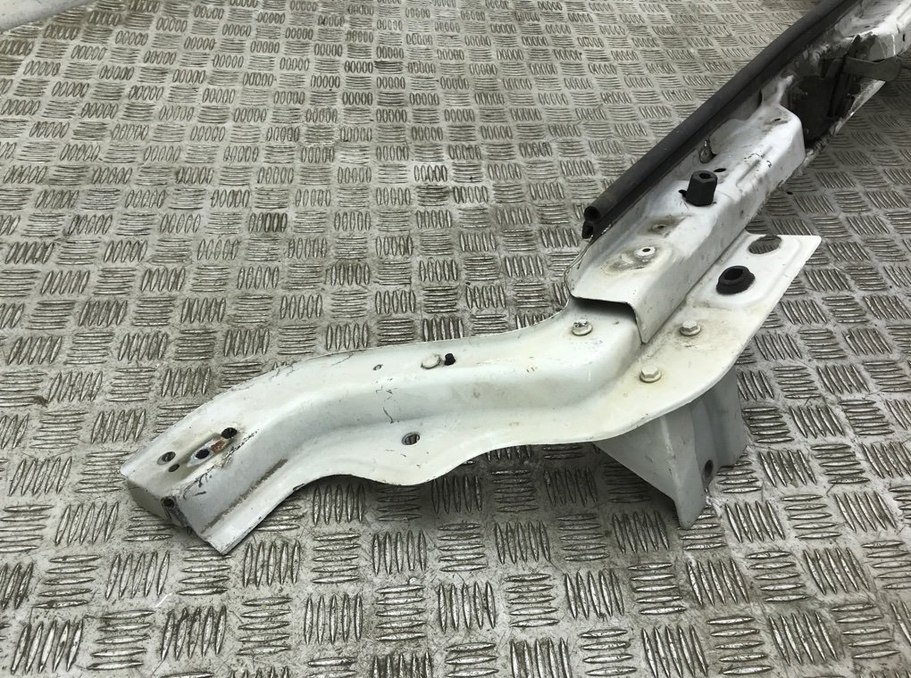 Панель передняя (телевизор) бу для Fiat Fiorino  1.3 JTD,  2013 г.