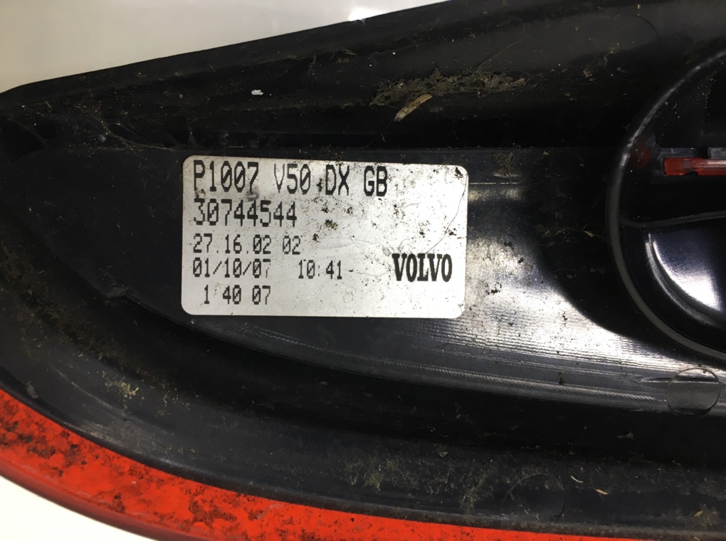 Фонарь задний правый бу для Volvo V50  1.8 i,  2006 г.