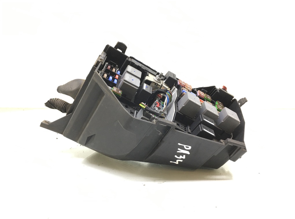 Блок предохранителей бу для Ford S-Max  1.6 TDCi,  2011 г.