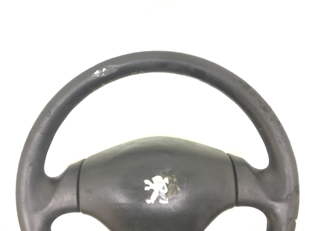 Руль бу для Peugeot 206 1.4 i, 2003 г. Руль бу для Peugeot 206 1.4 i, 2003 г.