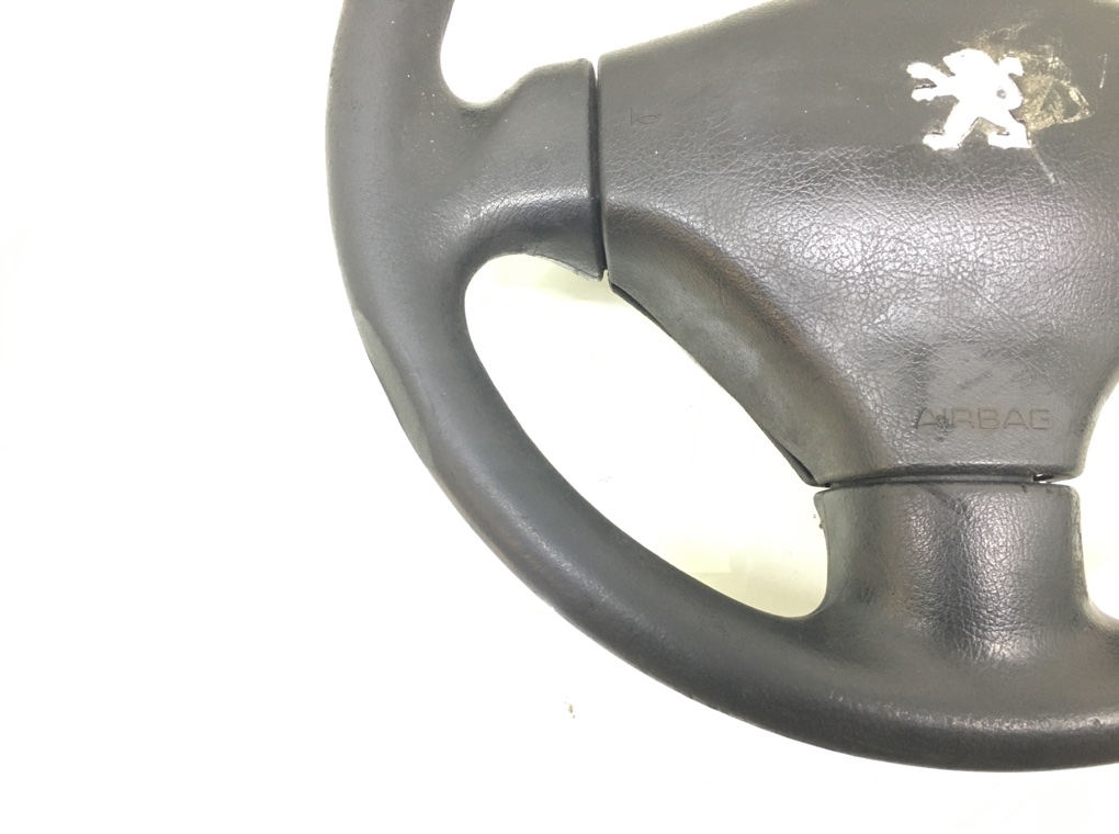 Руль бу для Peugeot 206 1.4 i, 2003 г. Руль бу для Peugeot 206 1.4 i, 2003 г.