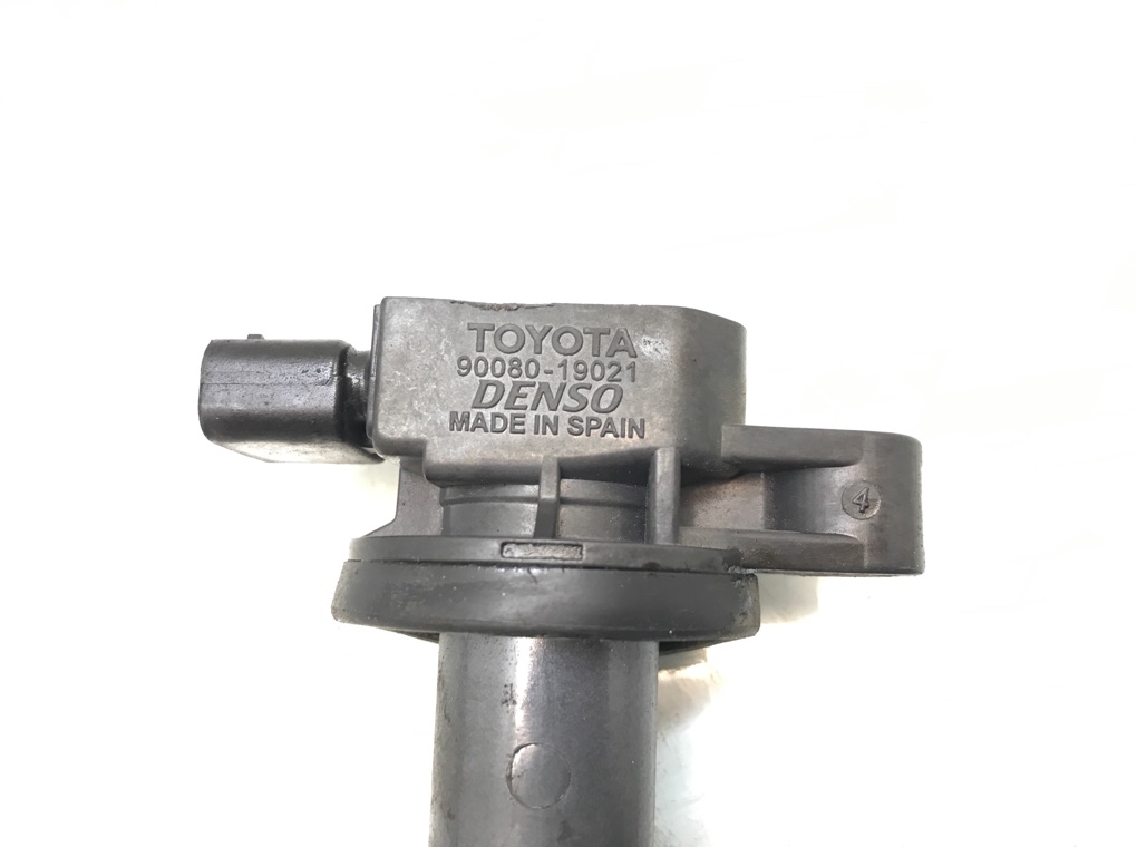 Катушка зажигания бу для Toyota Yaris P1 1.0 i,  2001 г.