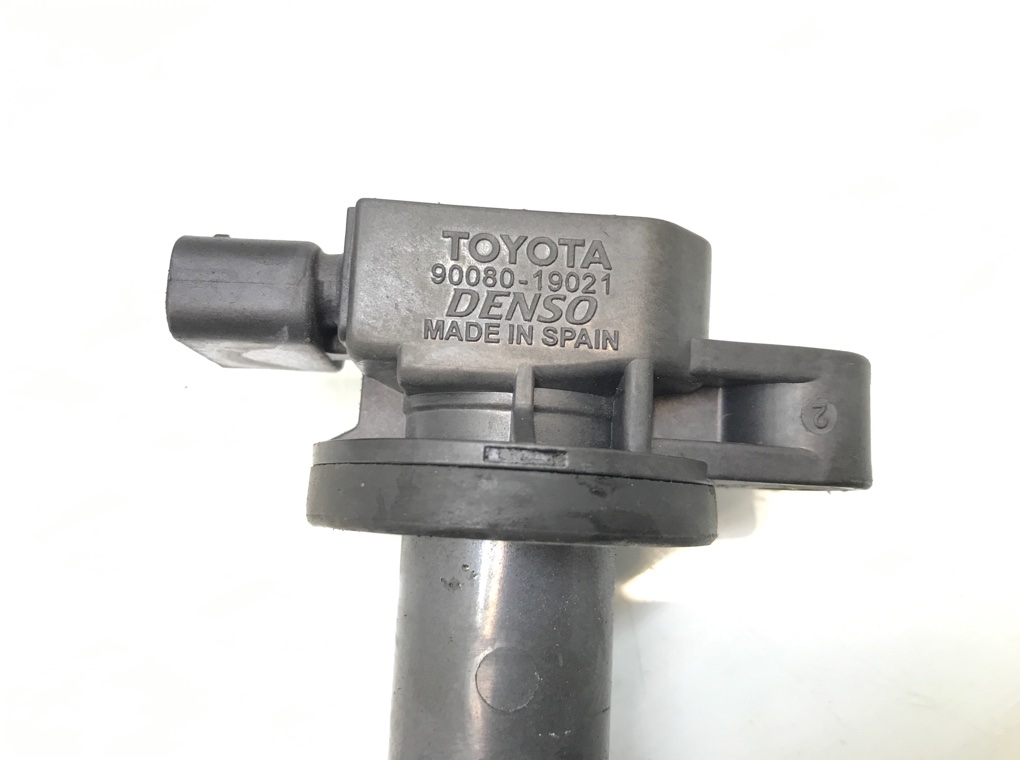 Катушка зажигания бу для Toyota Yaris P1 1.0 i,  2001 г.