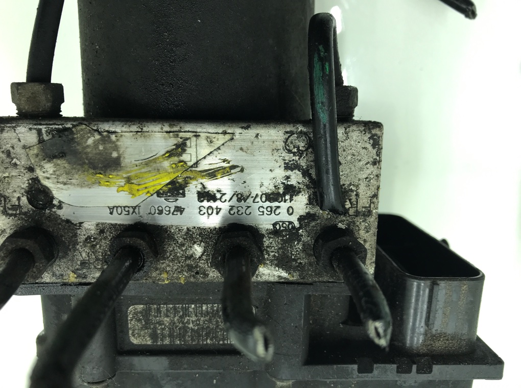 Блок ABS бу для Nissan NV200 1.5 DCi, 2011 г. Блок ABS бу для Nissan NV200 1.5 DCi, 2011 г.