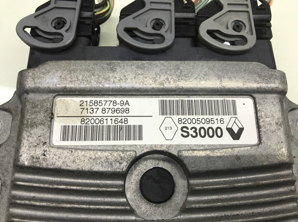 Блок управления двигателем бу для Renault Scenic 2 1.6 i,  2007 г.