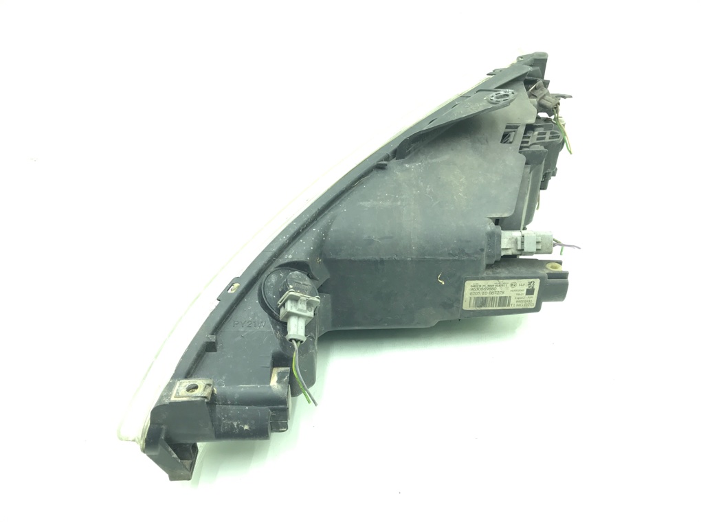 Фара правая бу для Peugeot 206 CC 1.6 i,  2005 г.