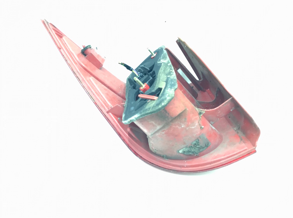 Фонарь задний правый бу для Peugeot 1007 1.4 i, 2006 г. Фонарь задний правый бу для Peugeot 1007 1.4 i, 2006 г.