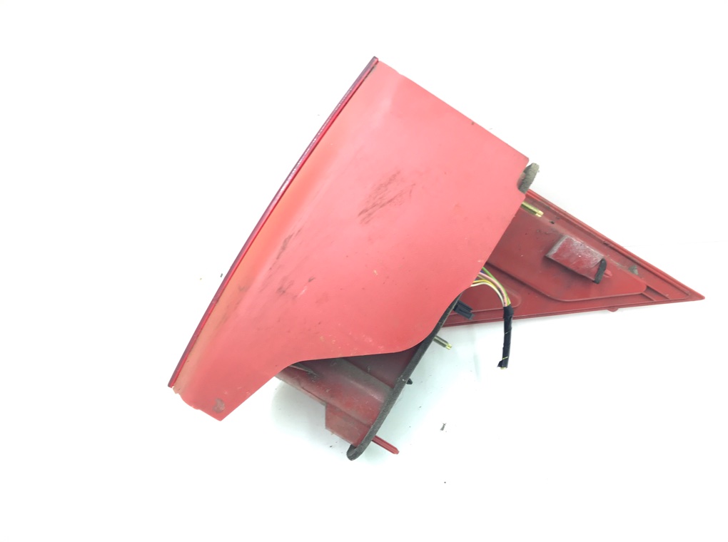 Фонарь задний левый бу для Peugeot 1007 1.4 i, 2006 г. Фонарь задний левый бу для Peugeot 1007 1.4 i, 2006 г.