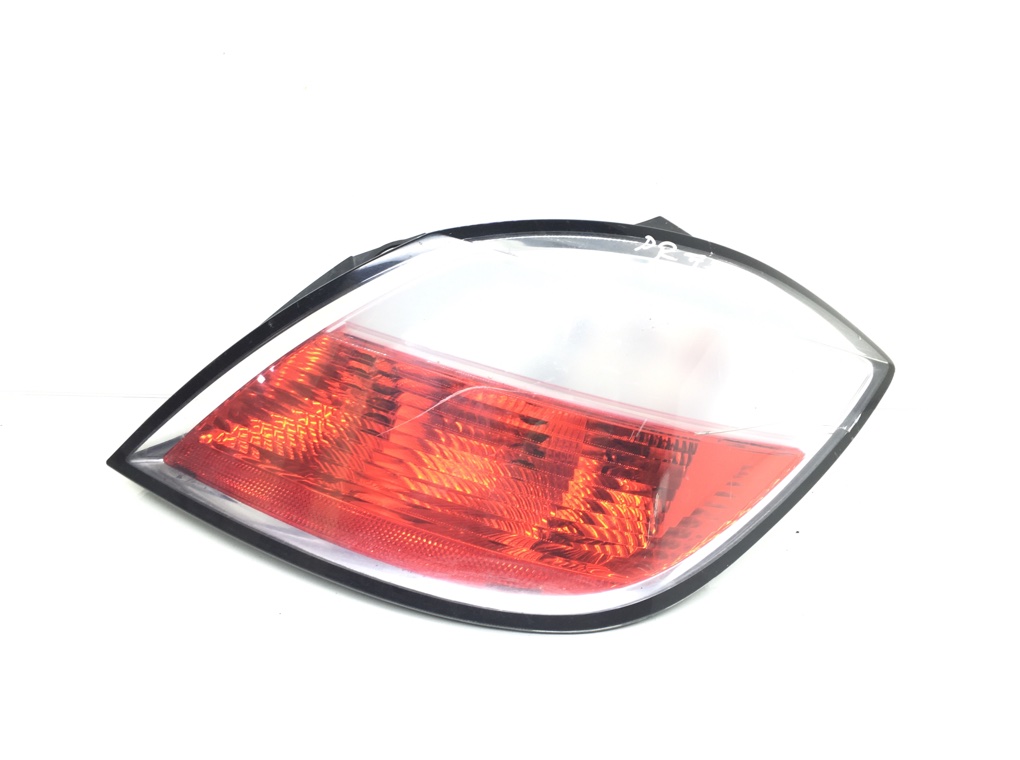 Фонарь задний правый бу для Opel Astra H 1.4 i, 2006 г.