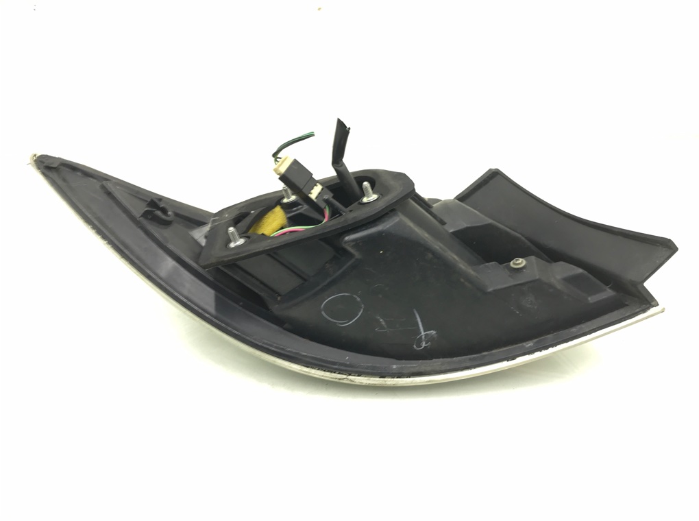 Фонарь задний правый бу для Mazda 6  2 2.2 CDTi,  2012 г.