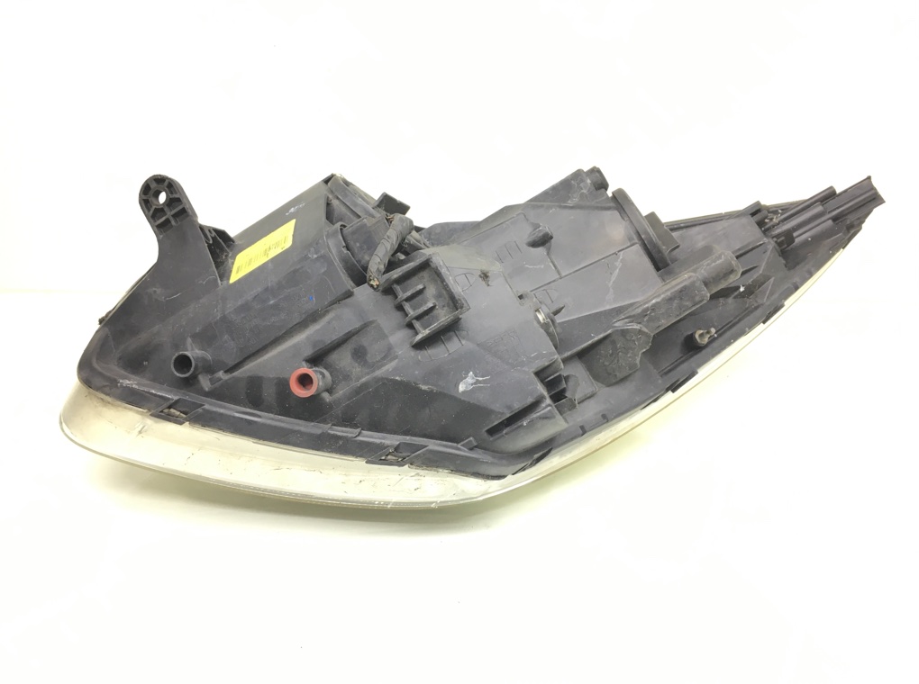 Фара правая бу для Kia Venga  1.4 i,  2010 г.