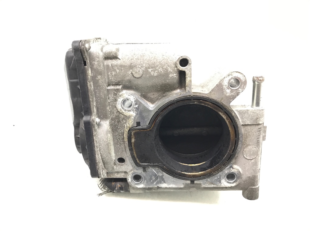 Заслонка дроссельная бу для Mazda 6  1 2.0 i,  2007 г.