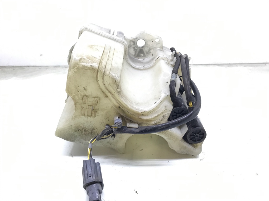 Бачок омывателя бу для Volvo V70  2.4 i,  2003 г.