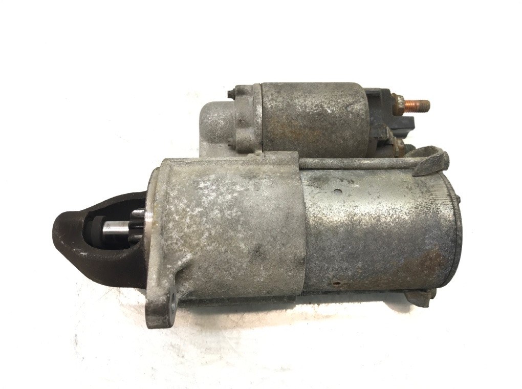 Стартер бу для Opel Zafira B 1.6 i,  2006 г.