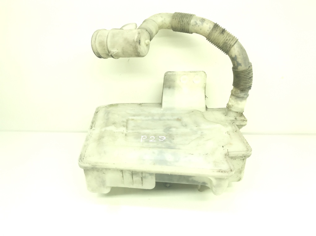 Бачок омывателя бу для Volkswagen Golf 5 2.0 TDi, 2005 г.