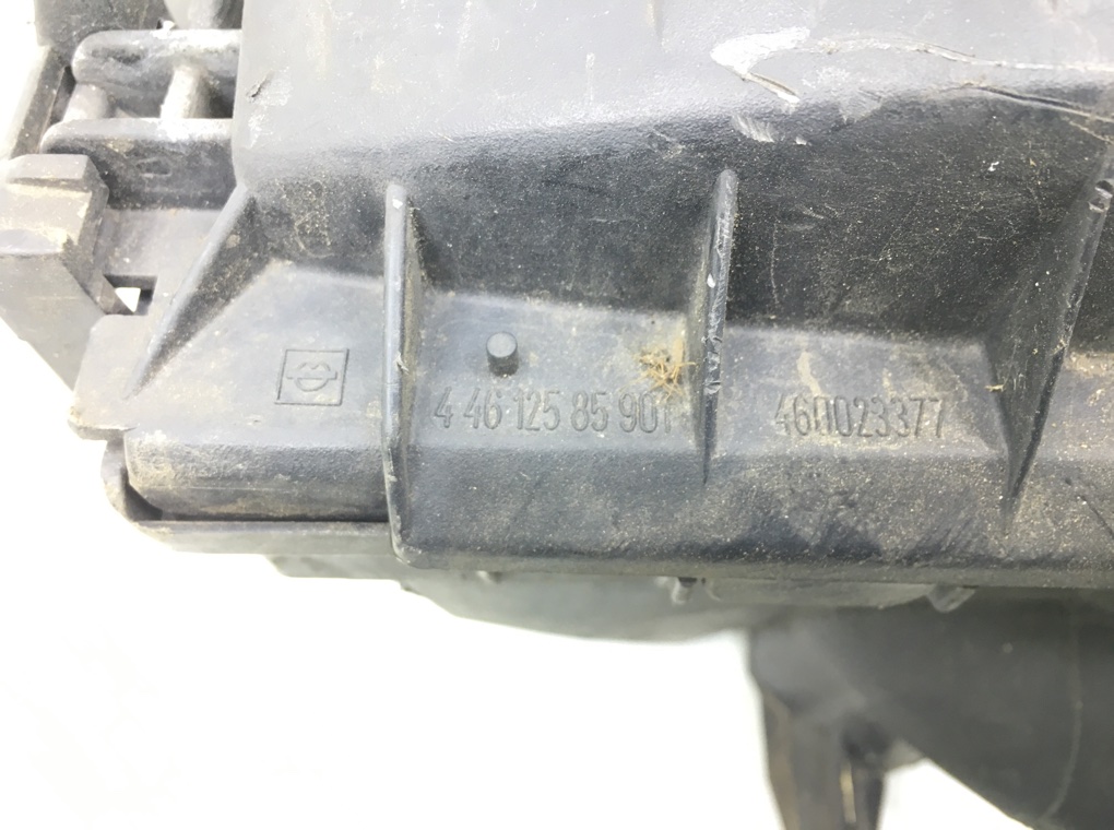 Корпус воздушного фильтра бу для Opel Corsa C 1.2 i,  2005 г.