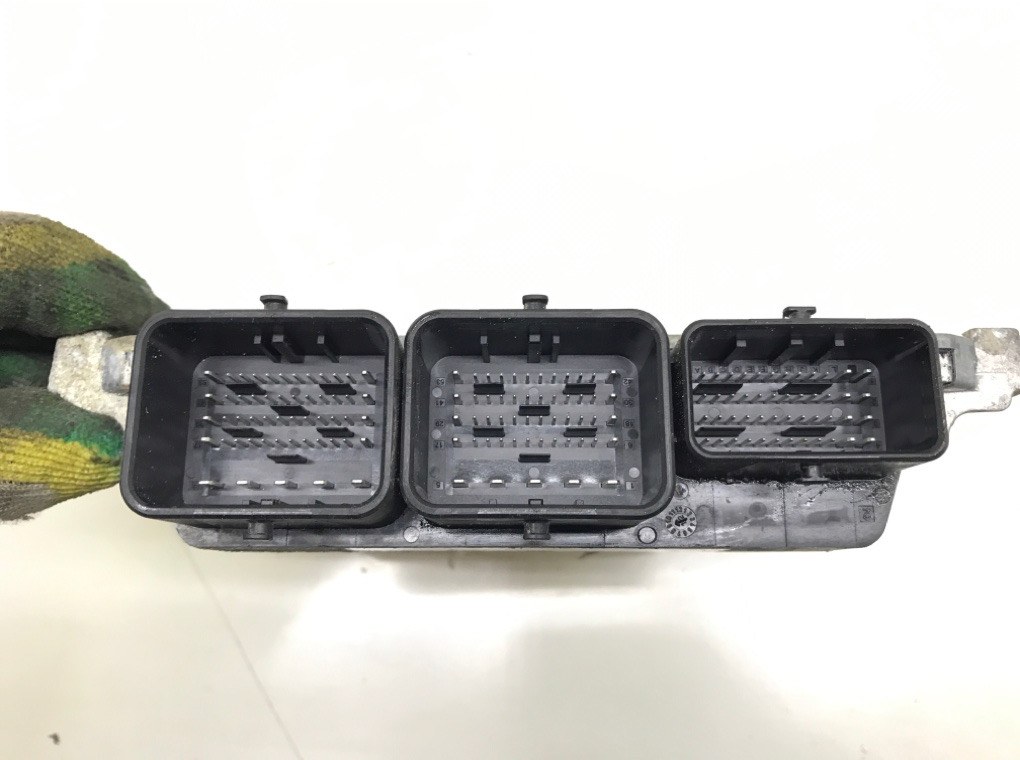 Блок управления двигателем бу для Ford Focus 3 1.6 TDCi,  2013 г.