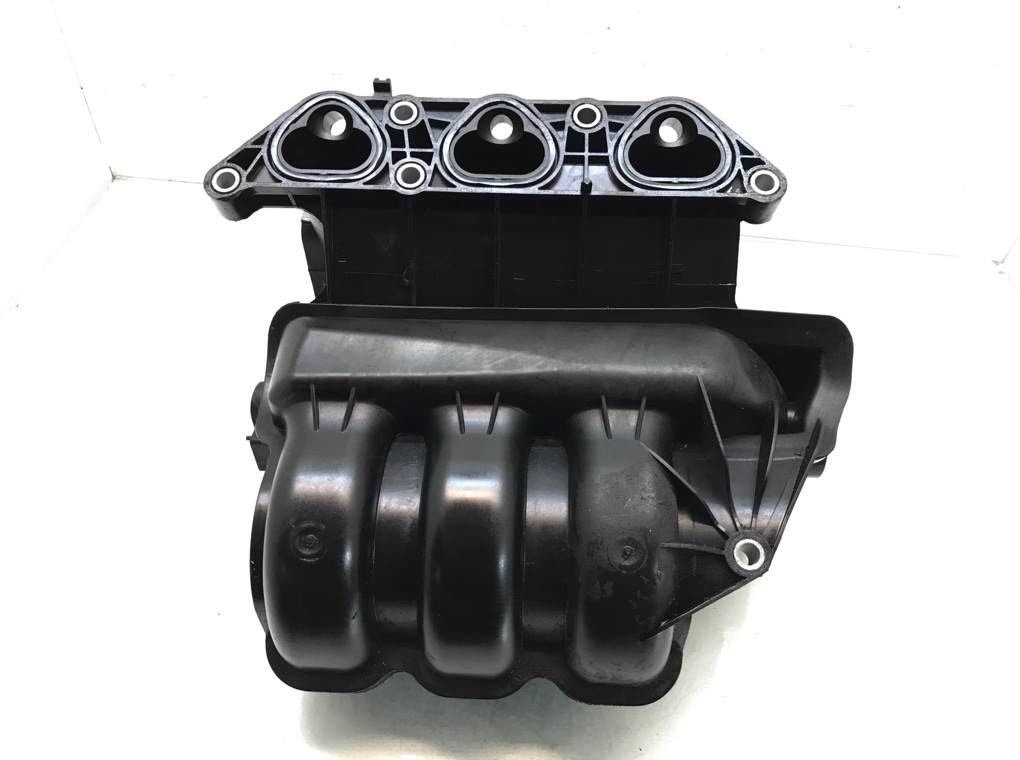 Коллектор впускной бу для Seat Ibiza  1.2 i,  2007 г.