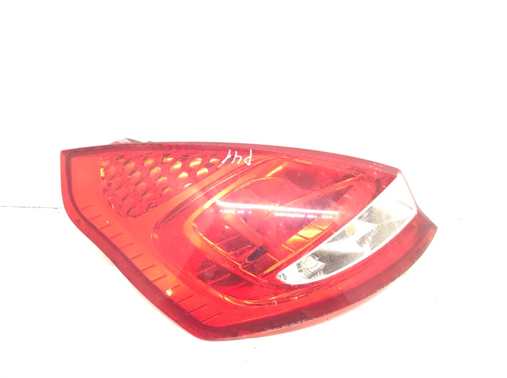 Фонарь задний левый бу для Ford Fiesta 6 1.6 TDCi, 2010 г.
