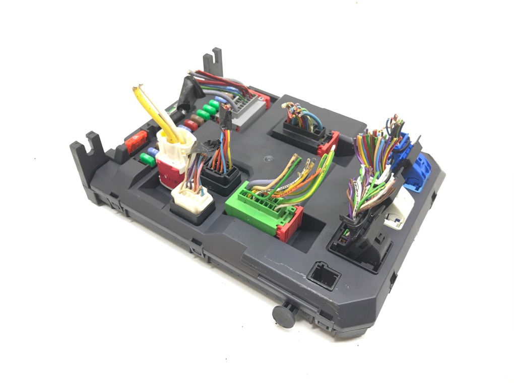 Блок комфорта бу для Peugeot 207 1.6 HDi, 2012 г.