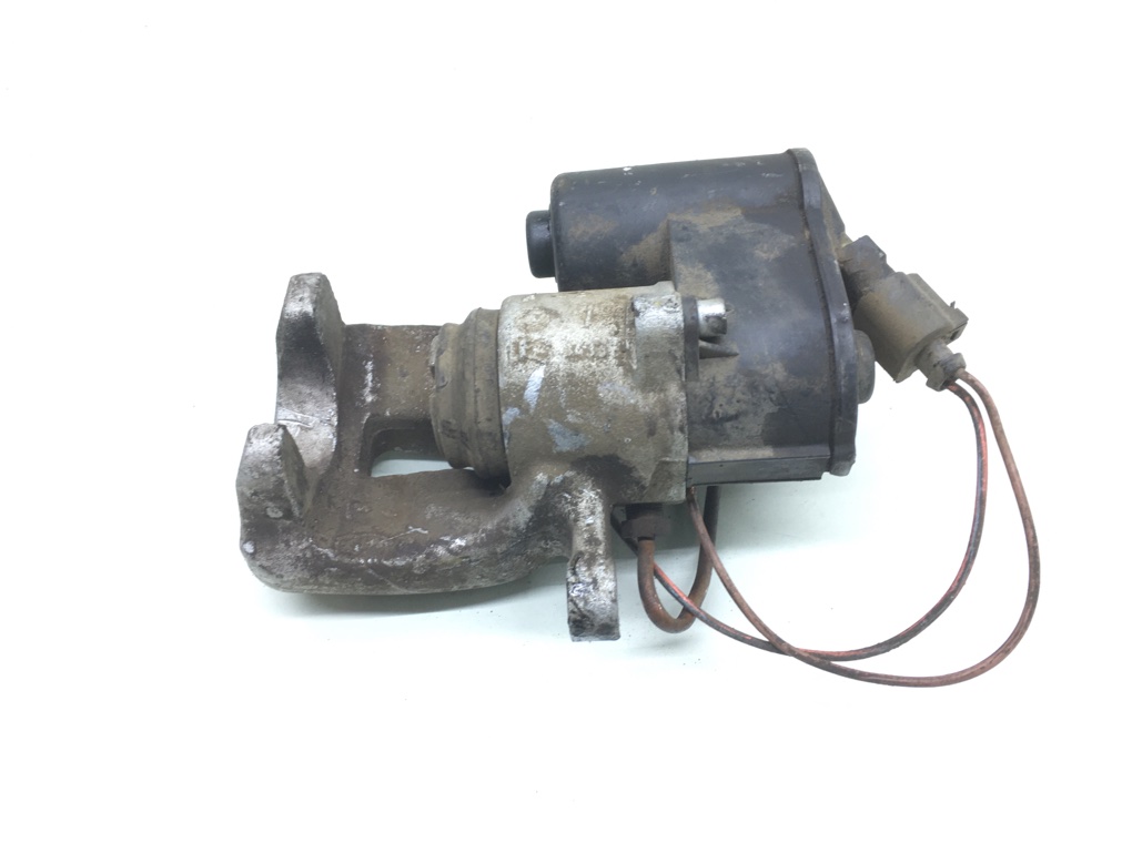 Суппорт задний левый бу для Volkswagen Passat B6 2.0 TDi,  2008 г.