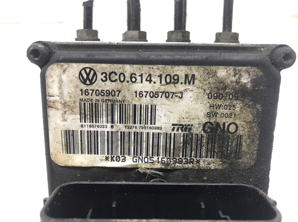 Блок ABS бу для Volkswagen Passat B6 2.0 TDi,  2009 г.