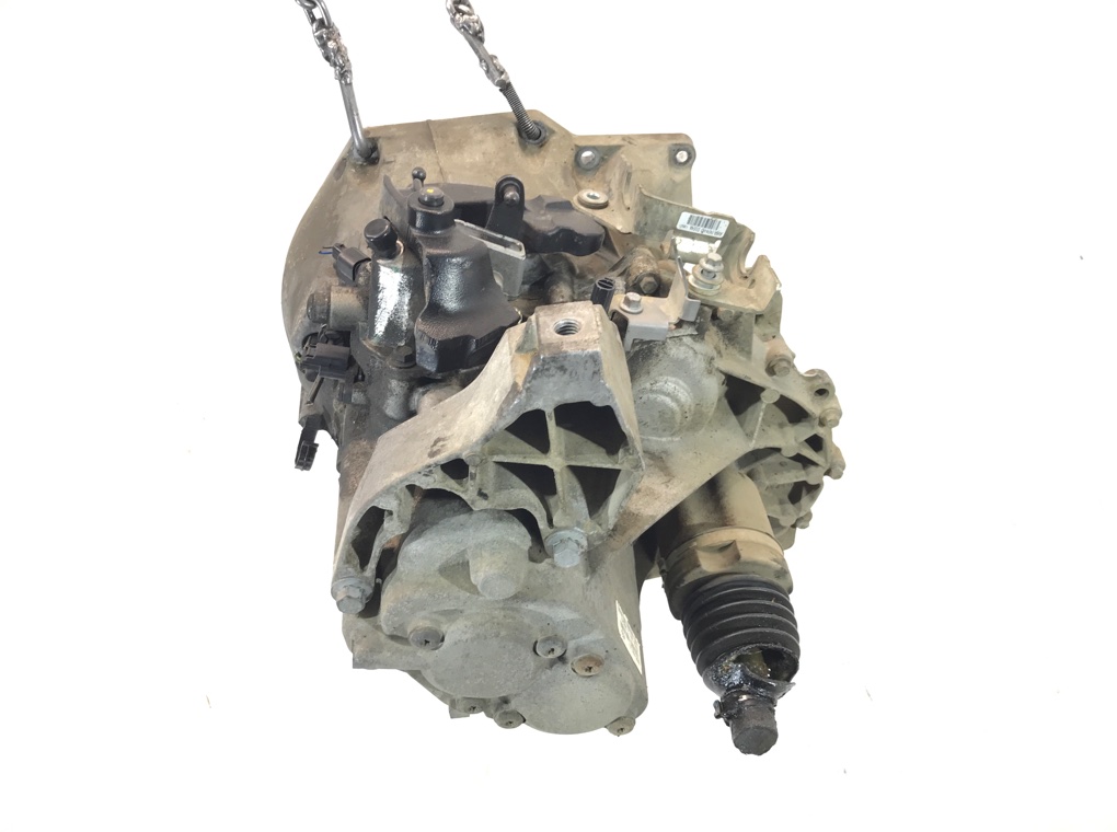 КПП механическая (МКПП) бу для Ford Focus 3 1.6 TDCi,  2013 г. AV6R7002KJ