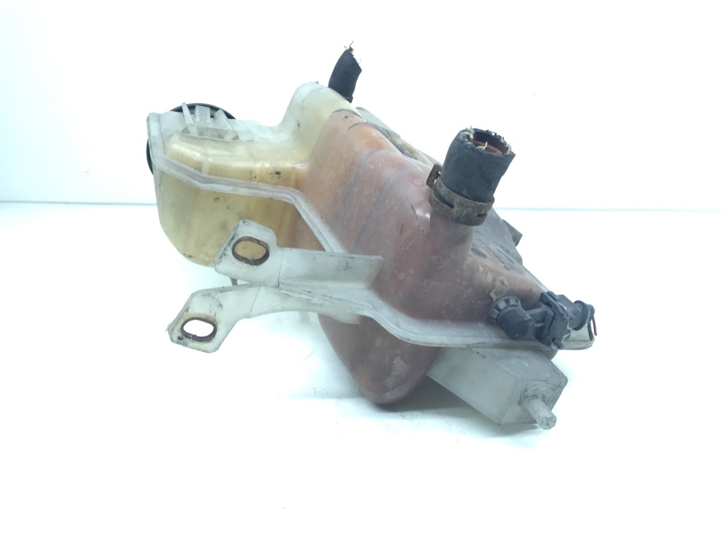 Бачок расширительный бу для Land Rover Range Rover Sport 1 3.6 TD, 2007 г. Бачок расширительный бу для Land Rover Range Rover Sport 1 3.6 TD, 2007 г.