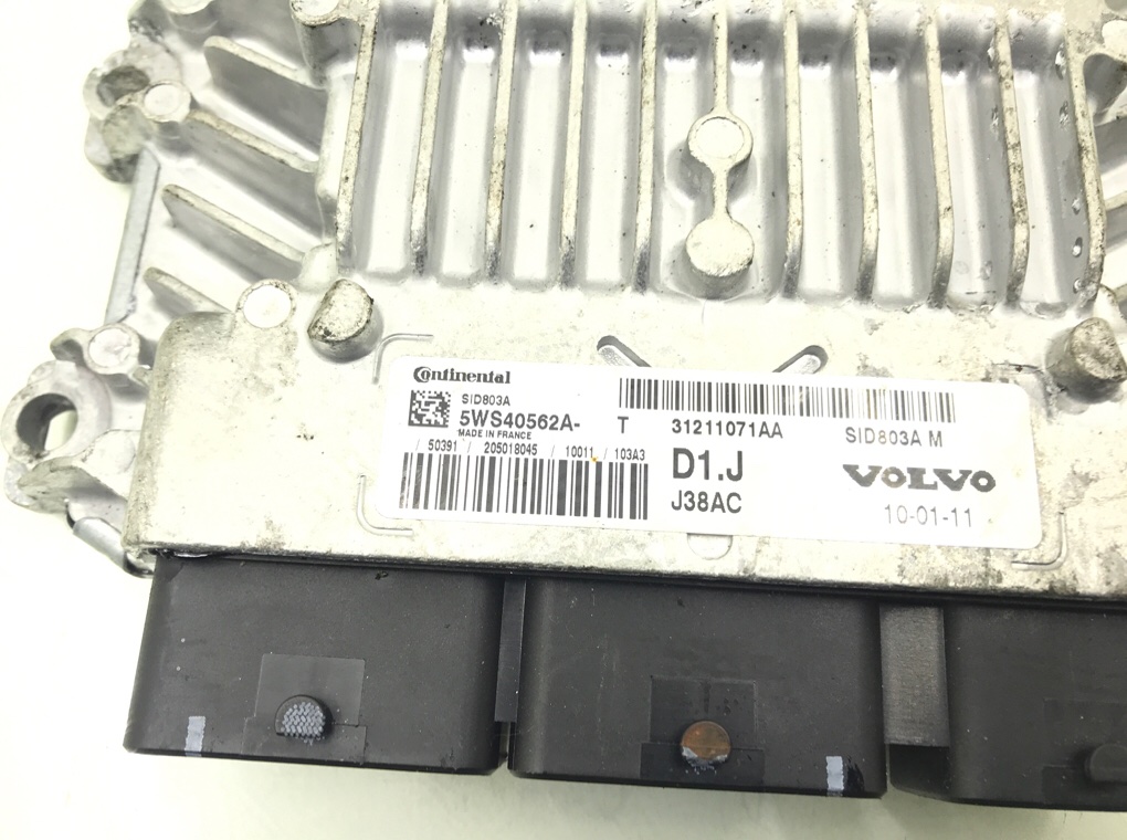 Блок управления двигателем бу для Volvo C30  2.0 i,  2010 г.