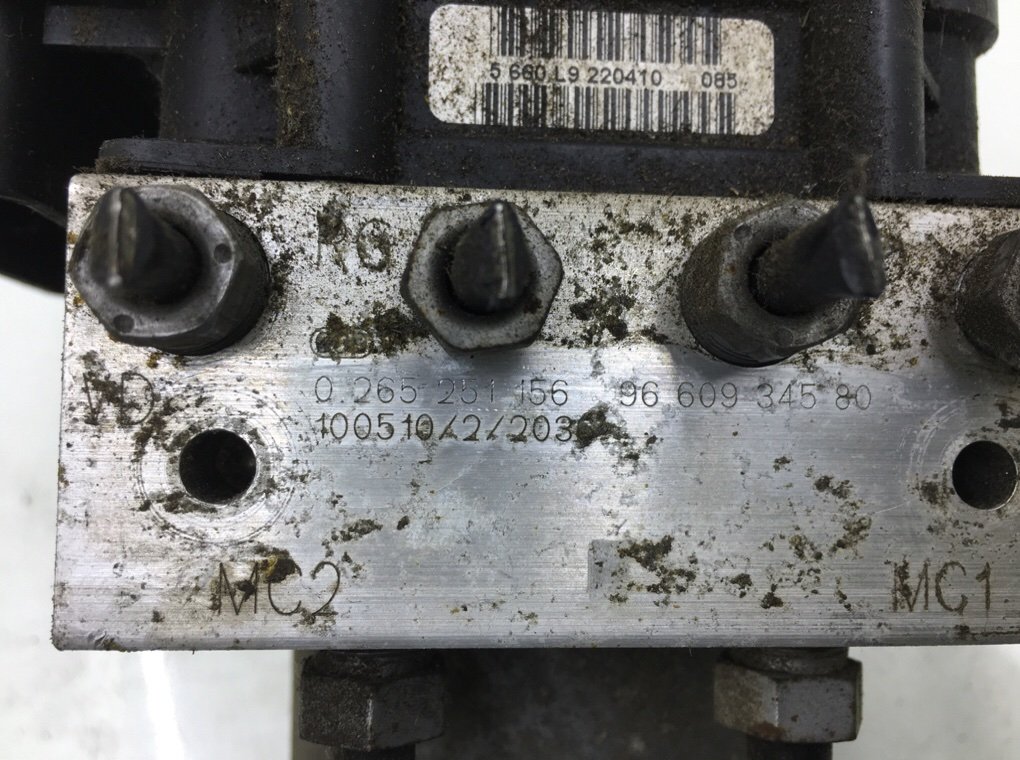 Блок ABS бу для Citroen C4 Picasso  2.0 HDi,  2008 г.