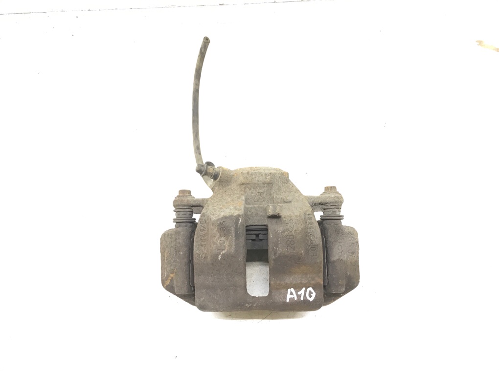 Суппорт передний левый бу для Mercedes C W203 2.2 CDi, 2004 г.