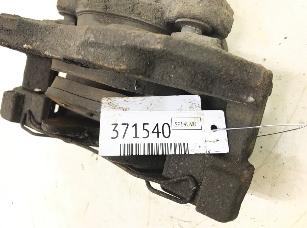 Суппорт передний правый бу для Ford Focus 3 1.0 i,  2014 г.