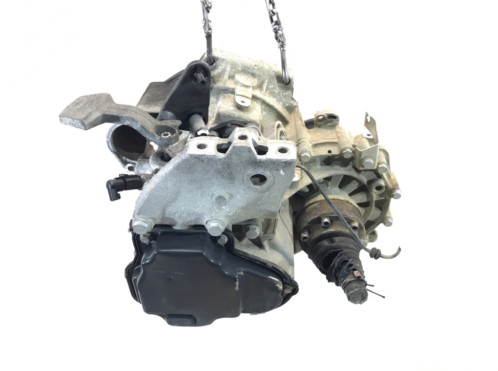 КПП механическая (МКПП) бу для Skoda Superb  1.6 TDi,  2011 г. MDM