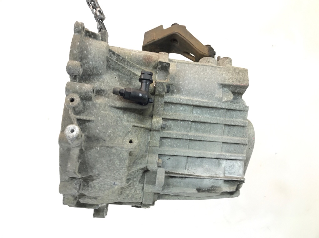 КПП механическая (МКПП) бу для Volvo V50  2.4 i,  2005 г.