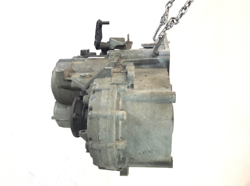 КПП механическая (МКПП) бу для Volkswagen Passat B6 2.0 TDi,  2010 г. KXU