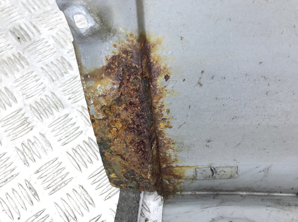 Крыло переднее правое бу для BMW X3 E83 3.0 i,  2004 г.