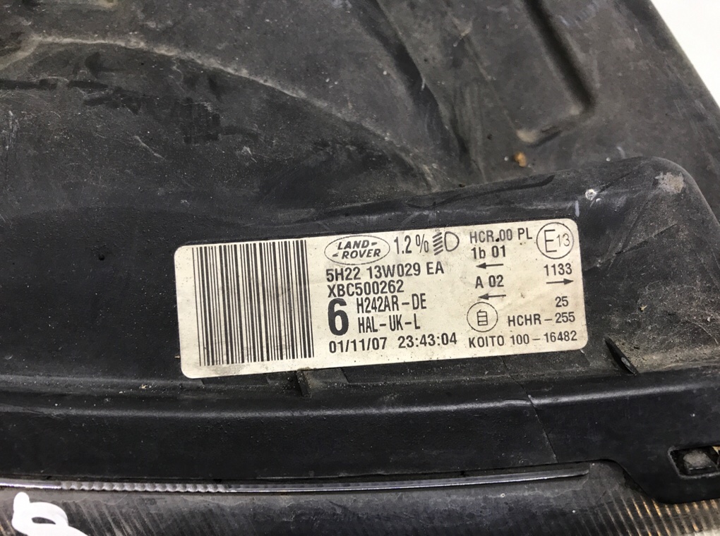 Фара правая бу для Land Rover Discovery 3 2.7 TD, 2009 г. Фара правая бу для Land Rover Discovery 3 2.7 TD, 2009 г.