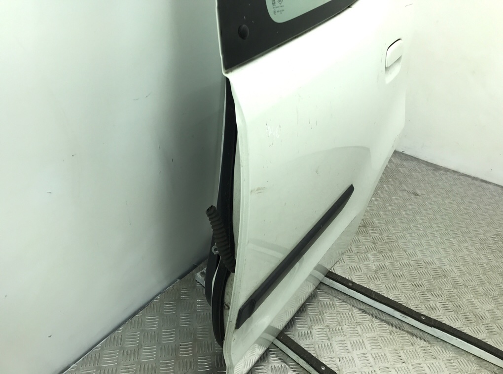 Дверь задняя левая бу для Nissan Pixo  1.0 i,  2010 г.