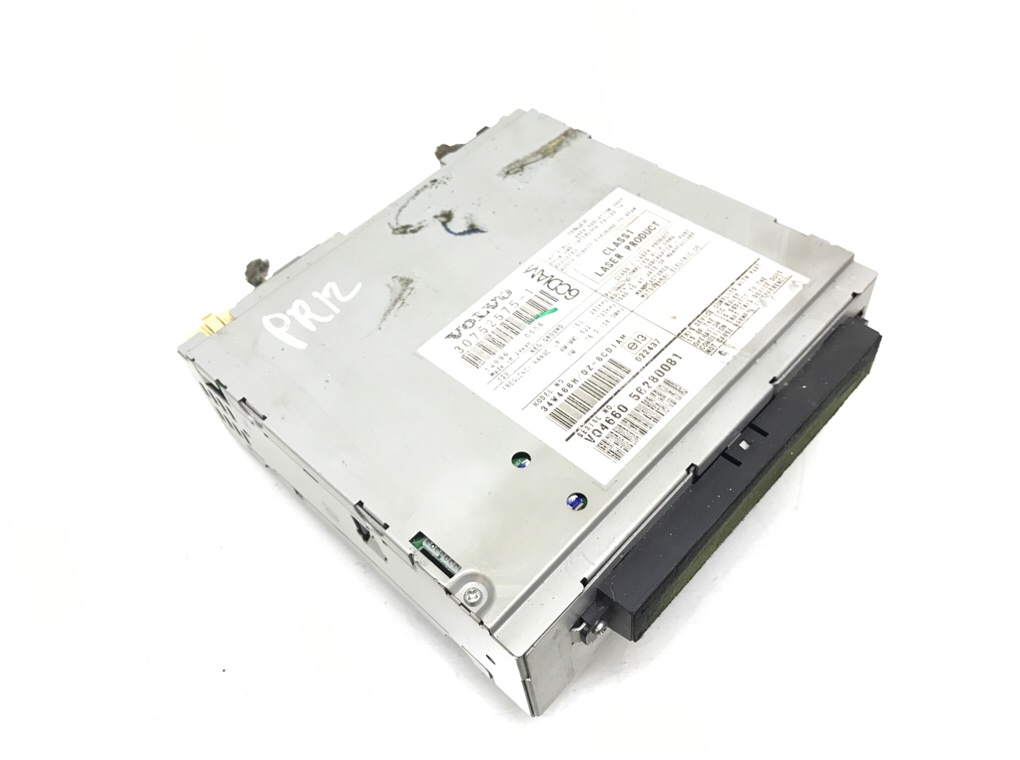 Магнитола бу для Volvo S40 1.6 TD, 2005 г. Магнитола бу для Volvo S40 1.6 TD, 2005 г.