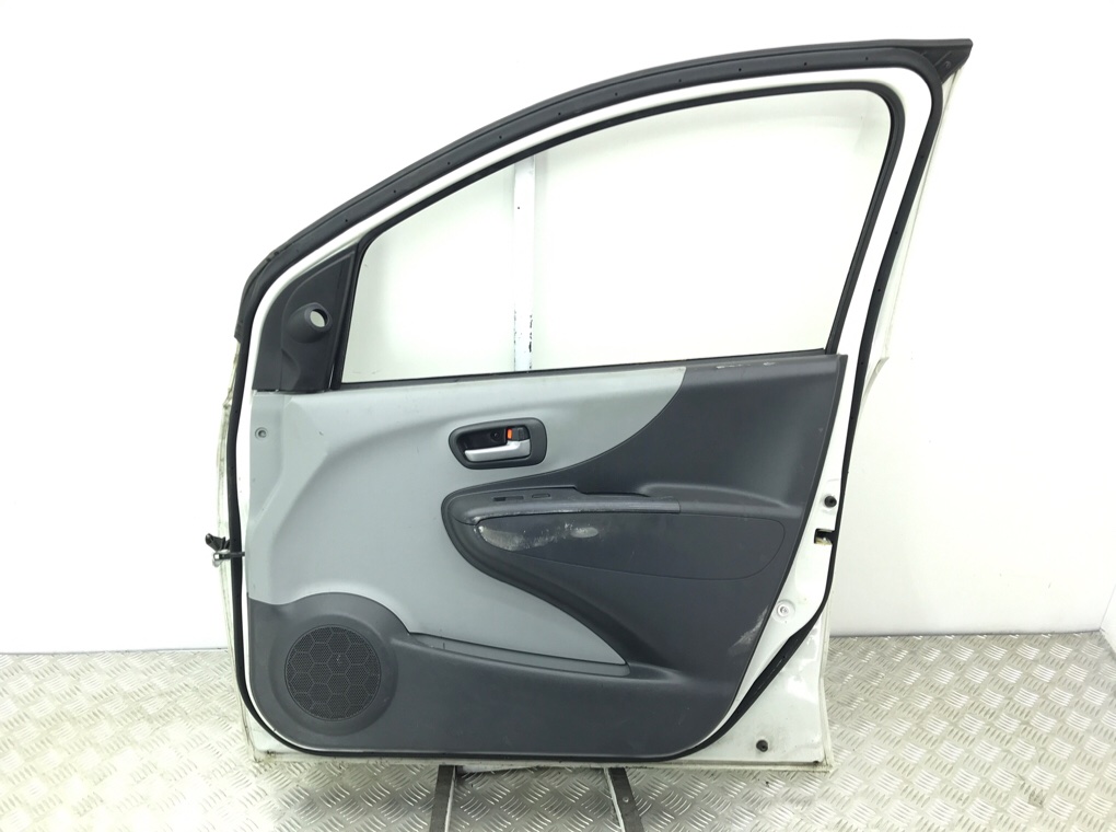 Дверь передняя правая бу для Nissan Pixo  1.0 i,  2010 г.