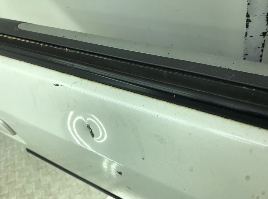 Дверь передняя правая бу для Nissan Pixo  1.0 i,  2010 г.