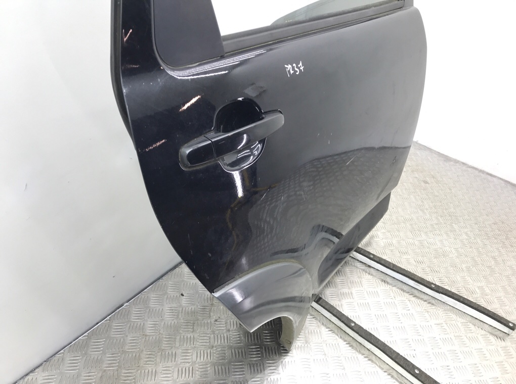 Дверь задняя правая бу для Daihatsu Terios 2 1.5 i,  2007 г.