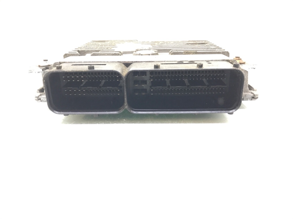 Блок управления двигателем бу для Seat Ibiza  1.6 TDi,  2010 г.