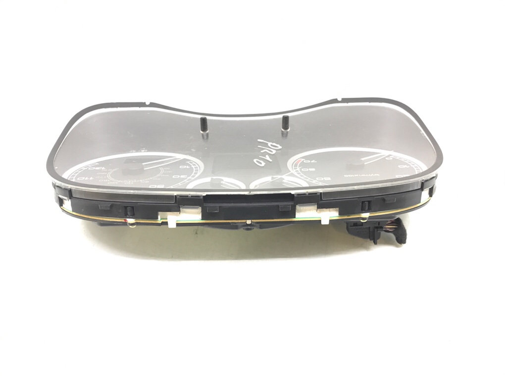 Щиток приборов (приборная панель) бу для Peugeot 307  1.6 i,  2001 г.