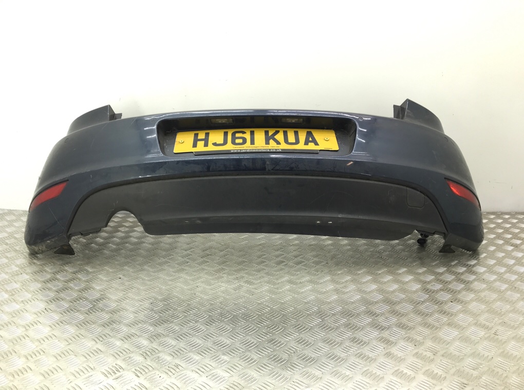 Бампер задний бу для Volkswagen Golf 6 1.6 TDi, 2011 г. Бампер задний бу для Volkswagen Golf 6 1.6 TDi, 2011 г.