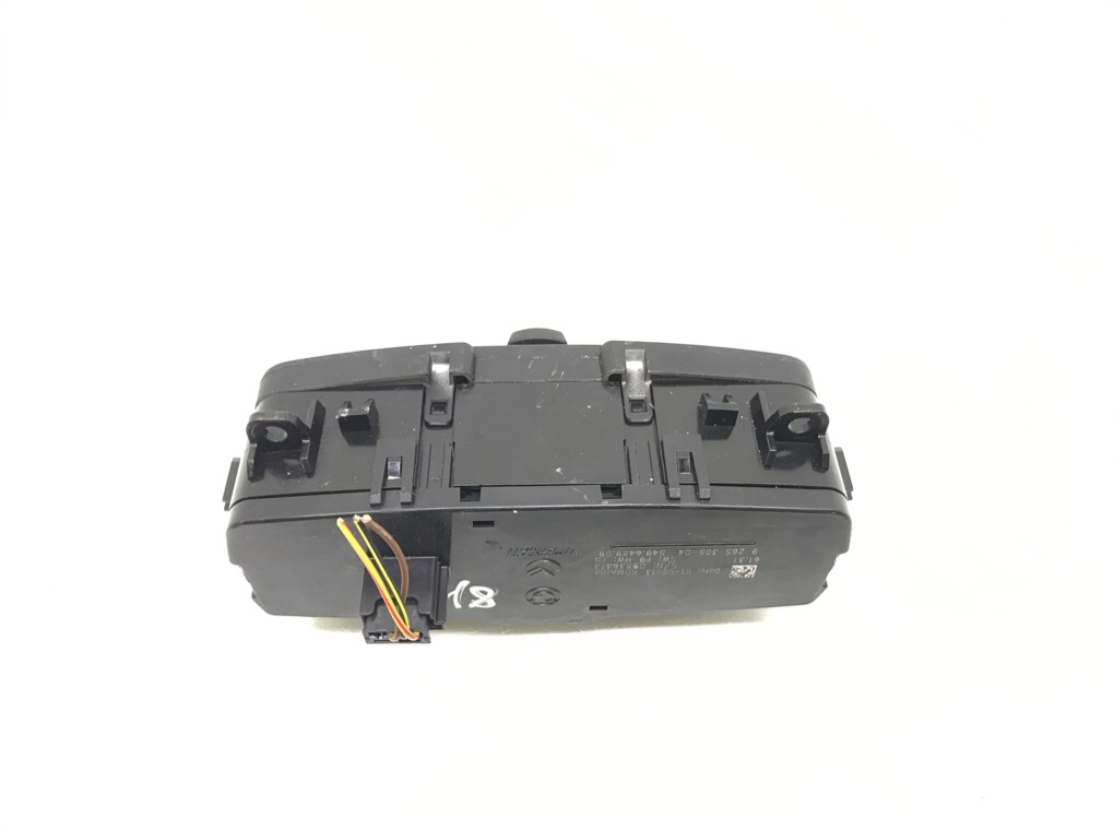 Переключатель света бу для BMW 1 F20/F21 2.0 TD,  2013 г.