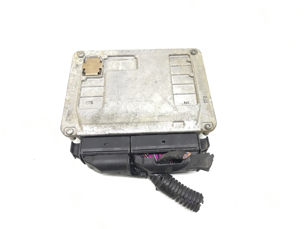 Блок управления двигателем бу для Skoda Fabia 1 1.2 i,  2003 г.