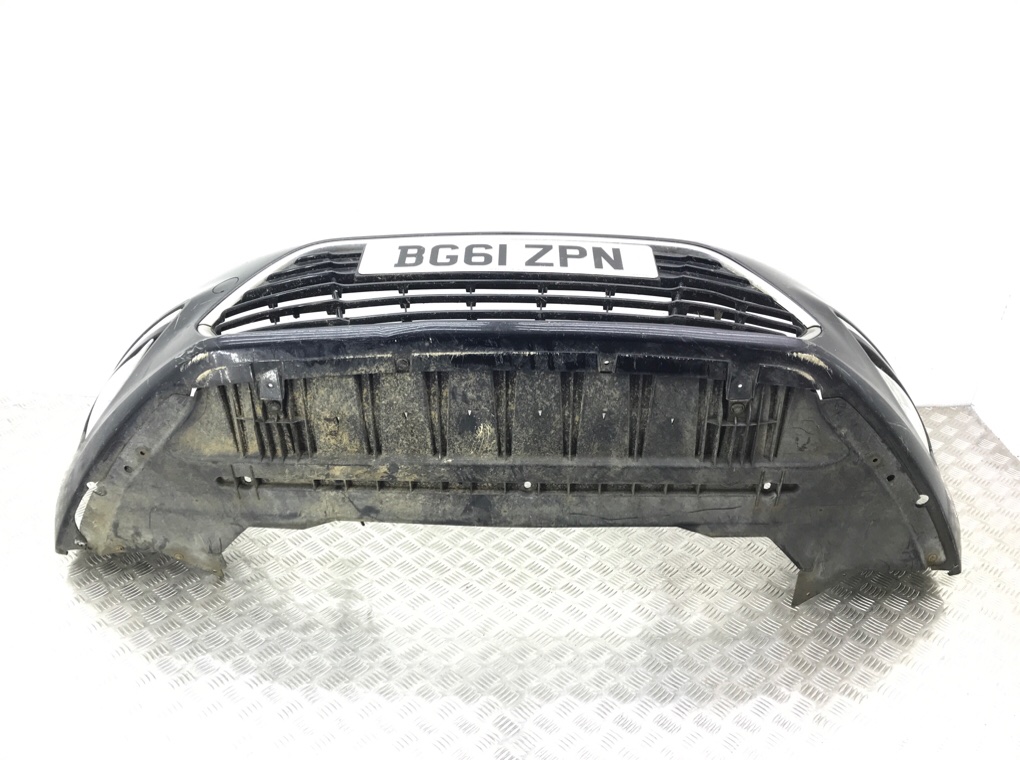 Бампер передний бу для Ford Mondeo 4 1.6 TDCi,  2011 г.